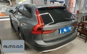 Volvo V90 xDrive25i M Off-Road Package 1
