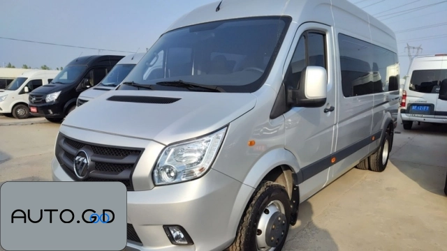 Futian TOANO 2.8T Manual Tonto Plus Long Axle Medium Roof 6/7 Seats F2.8NS6B177L 0