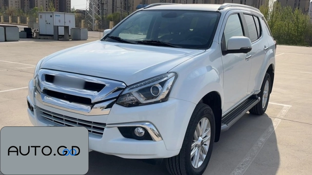 ISUZU Mu-X xDrive25i M Off-Road Package 0