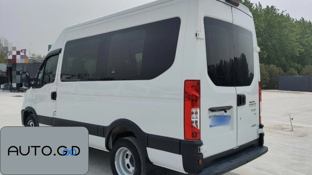 IVECO Daily xDrive25i M Off-Road Package 1