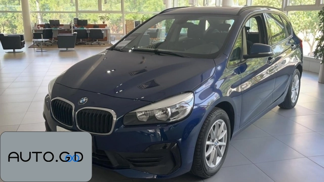 BMW 2 tourism 218i Stylish 0