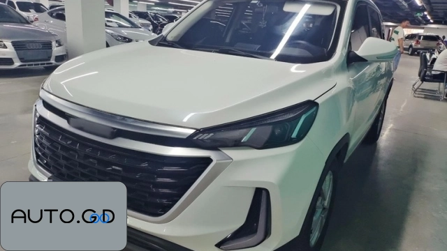 BAIC X3 1.5T CVT Glory Edition 0