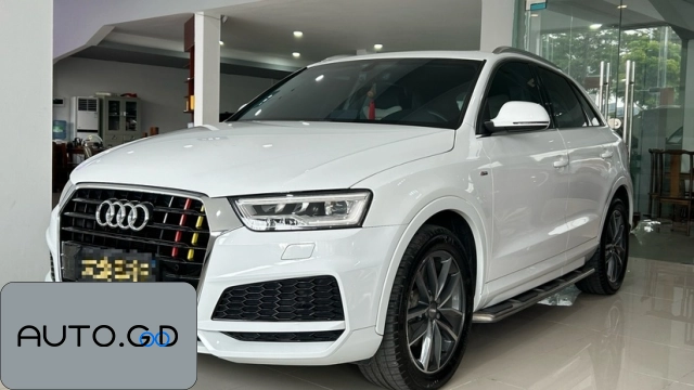 Audi Q3 30th Anniversary 35 TFSI Sport 0