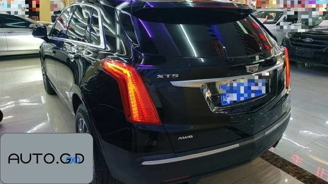 Cadillac XT5 28E 4WD Technical 1