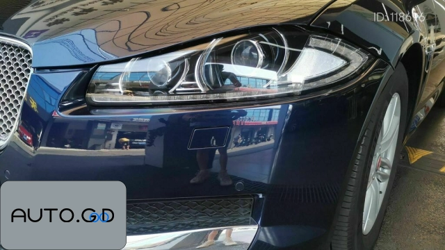 Jaguar XF XF 2.0T Sportbrake Style Edition 1