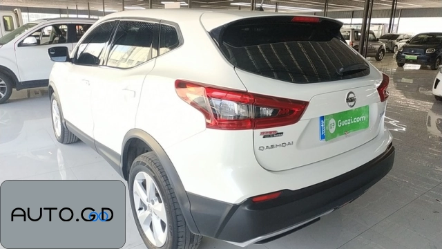 Nissan Qashqai 2.0L CVT Smart Edition 1