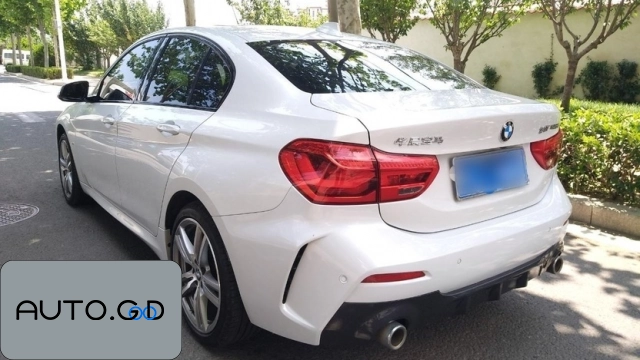 BMW 1 125i Leading M Sport Package 1