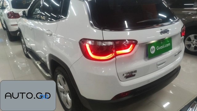 Jeep Compass 220T Automatic Home Edition 1