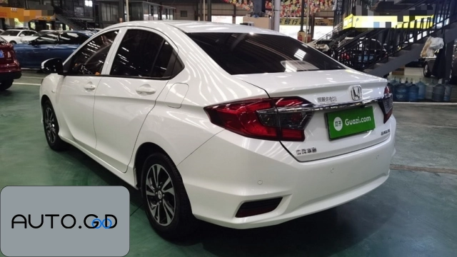 Honda Greiz 1.5L CVT Classic Edition 1