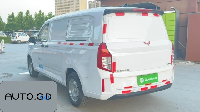 Wuling Zhengcheng xDrive25i M Off-Road Package 1