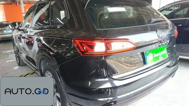 Volkswagen Touareg 3.0TSI Rui Zhi Edition National VI (Import) 1