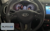 Kia sportage 2.0L Automatic 2WD version GL 2
