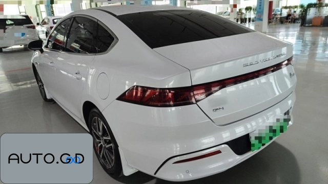 BYD tai PLUS DM-i 55KM Flagship 1