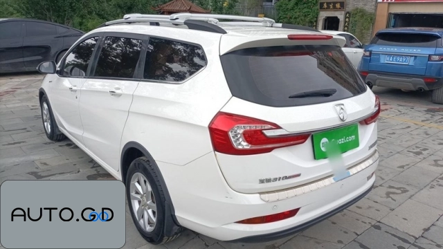 Baojun 310W 1.5L manual fashion type national V 1