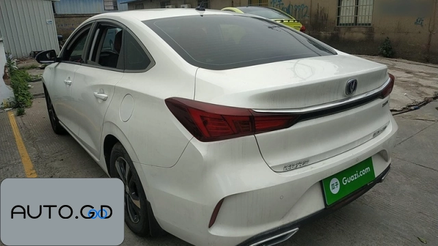 Changan eado PLUS Blue Whale NE 1.4T GDI DCT Premium 1