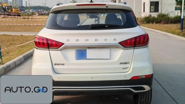 BAIC Zhixing 1.5T CVT Elite Edition National VI 1