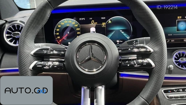 Mercedes-Benz Mercedes-Benz E-Class New Energy E 350 e L Plug-in Hybrid Sport Sedan 2