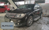 Dodge JCUV 2.4L 2WD Touring Edition (Import) 0