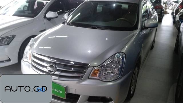 Nissan SYLPHY Classic 1.6XE CVT Comfort Edition 0