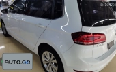 Volkswagen Golf Tourism 230TSI Automatic Progressive 1