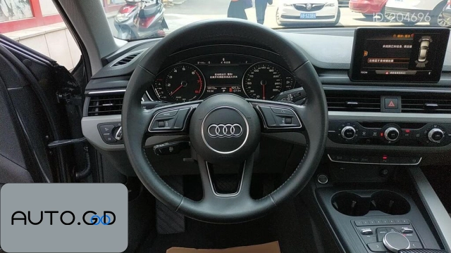 Audi A4L 40 TFSI Progressive National V 2