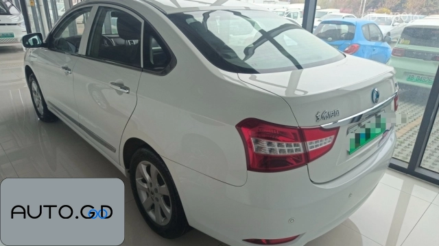 Dongfeng E17 Standard 1