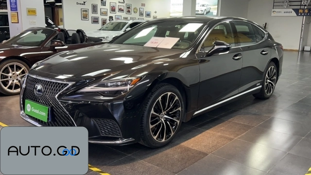 Lexus LS 500h Executive Edition 0