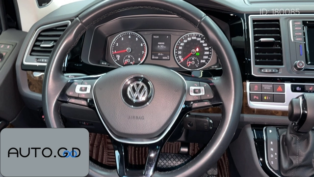 Volkswagen Multivan 2.0TSI 4WD Premium Edition 7-seater (Import) 2