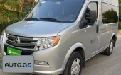 Dongfeng Nivea 2.0T rear-drive logistics vehicle short-axle medium-roof 5-9-seater national VI D20 0