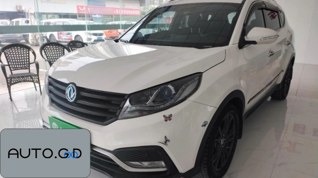 Fengon Fengon 1.8L PHEV 7-seater 0