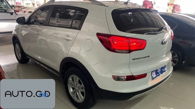 Kia sportage 2.0L Automatic 2WD version GL 1