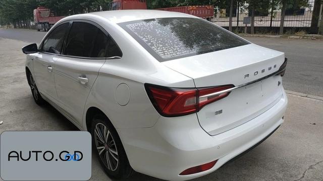 ROEWE i5 1.5L Automatic 4G Connected Langham Edition 1