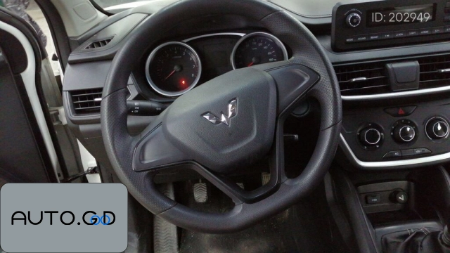 Wuling rongguang S3 1.5L manual standard type national V 2