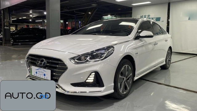 Hyundai sonata ev 2.0 PHS Smart Link Edition 0