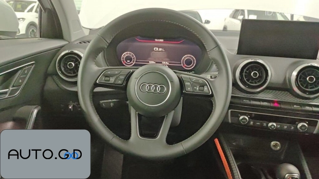 Audi Q2L 35 TFSI Luxury Elegance 2