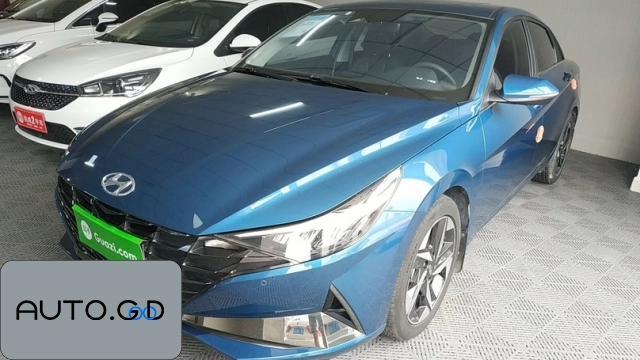 Hyundai ELANTRA 1.5L TOP Flagship Edition 0