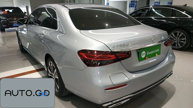 Mercedes-Benz E-class New energy E 350 e L Plug-in Hybrid Sedan 1
