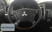 Mitsubishi Pajero 3.0L Automatic Premium Edition National V (Import) 2