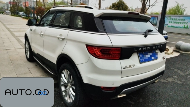 Landwind X7 2.0T Panorama Signature Edition 1