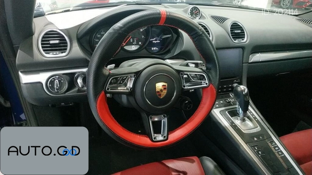Porsche 718 Cayman 2.0T 2