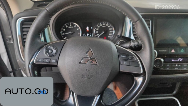 Mitsubishi outlander 2.0L 2WD Enjoyable Edition 5-seater National V 2