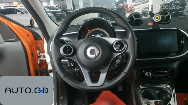 forfour 1.0L 52 kW Passion Edition 2