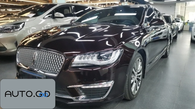 Lincoln MKZ 2.0T Premium Elegant Edition (Import) 0