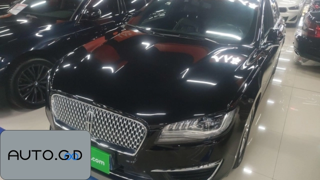 Lincoln MKZ xDrive25i M Off-Road Package 0