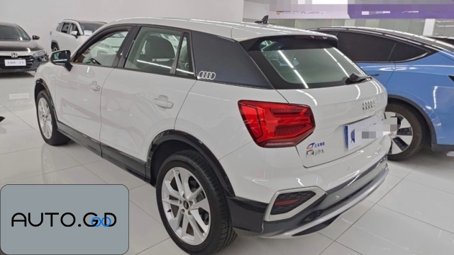 Audi Q2L 35 TFSI Luxury Elegance 1