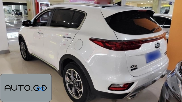 Kia KX5 1.6T Automatic 2WD Luxury Edition 1