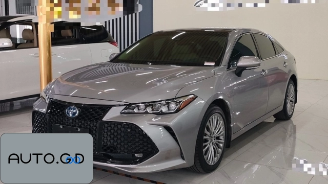 Toyota avalon Twin Engine 2.5L XLE Premium Edition National VI 0
